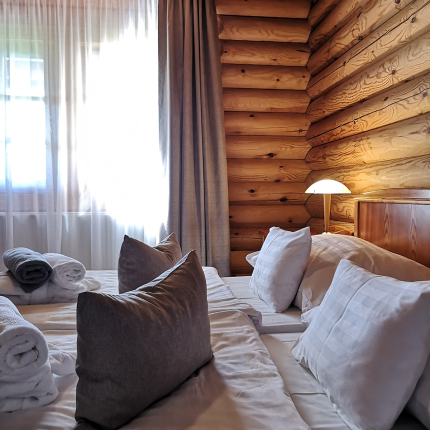 Szent Orbán Erdei Wellness Hotel - Rönképületi standard szobák